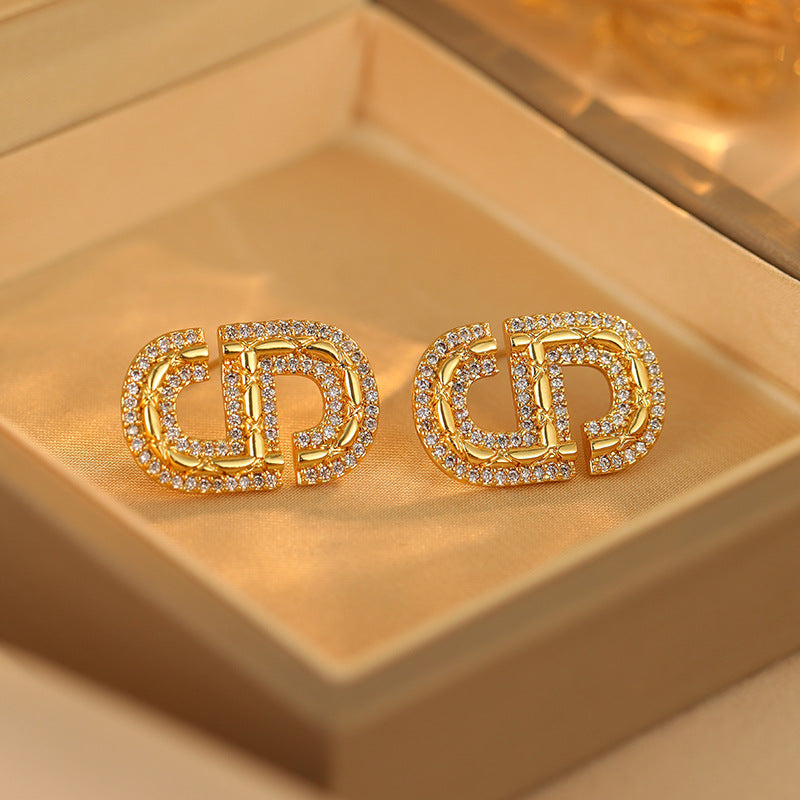 2025 Letter Zircon Earrings: French Temperament, Exquisite, Niche Individual