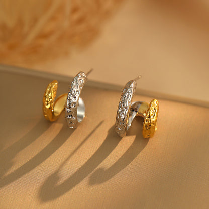 French Retro Two-Color Meteorite Earrings: Hollow Hammer Pattern, Versatile